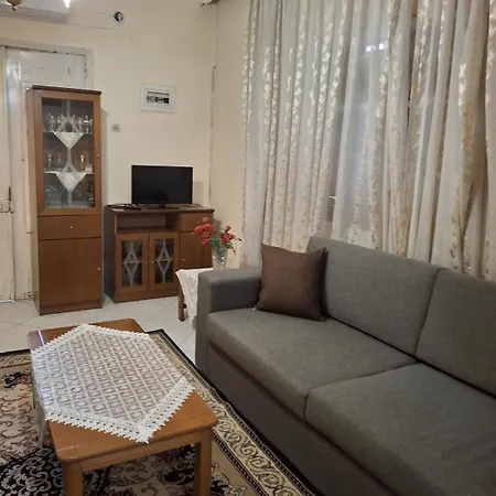 Kaloxori - Limnothalassa Apartman