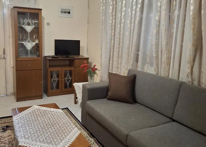 Kaloxori - Limnothalassa Apartamento